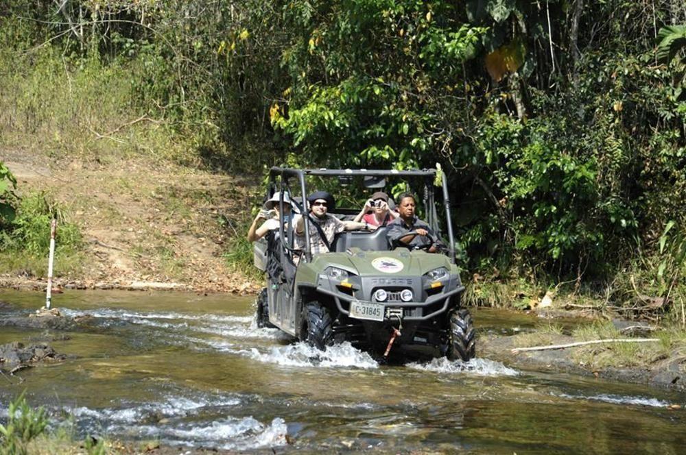 Mystic River Resort San Ignacio Exteriör bild